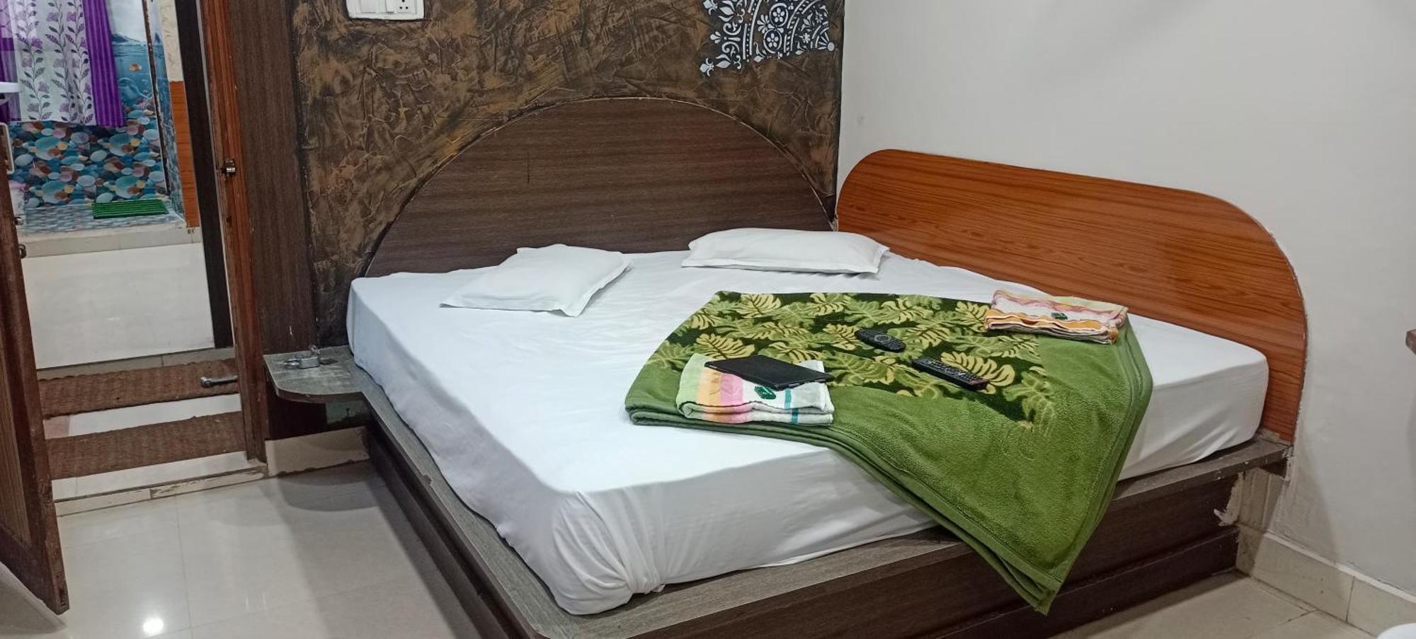 New Hotel Rajvihar Pachmarhi Ngoại thất bức ảnh