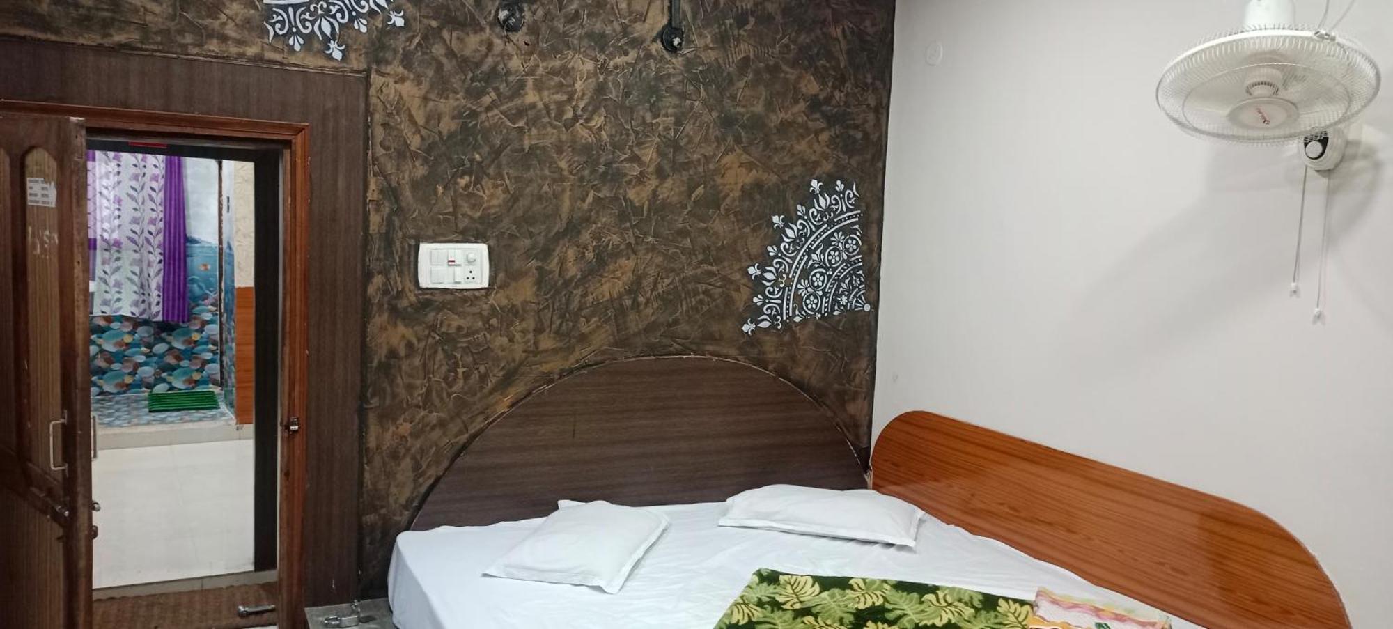 New Hotel Rajvihar Pachmarhi Ngoại thất bức ảnh