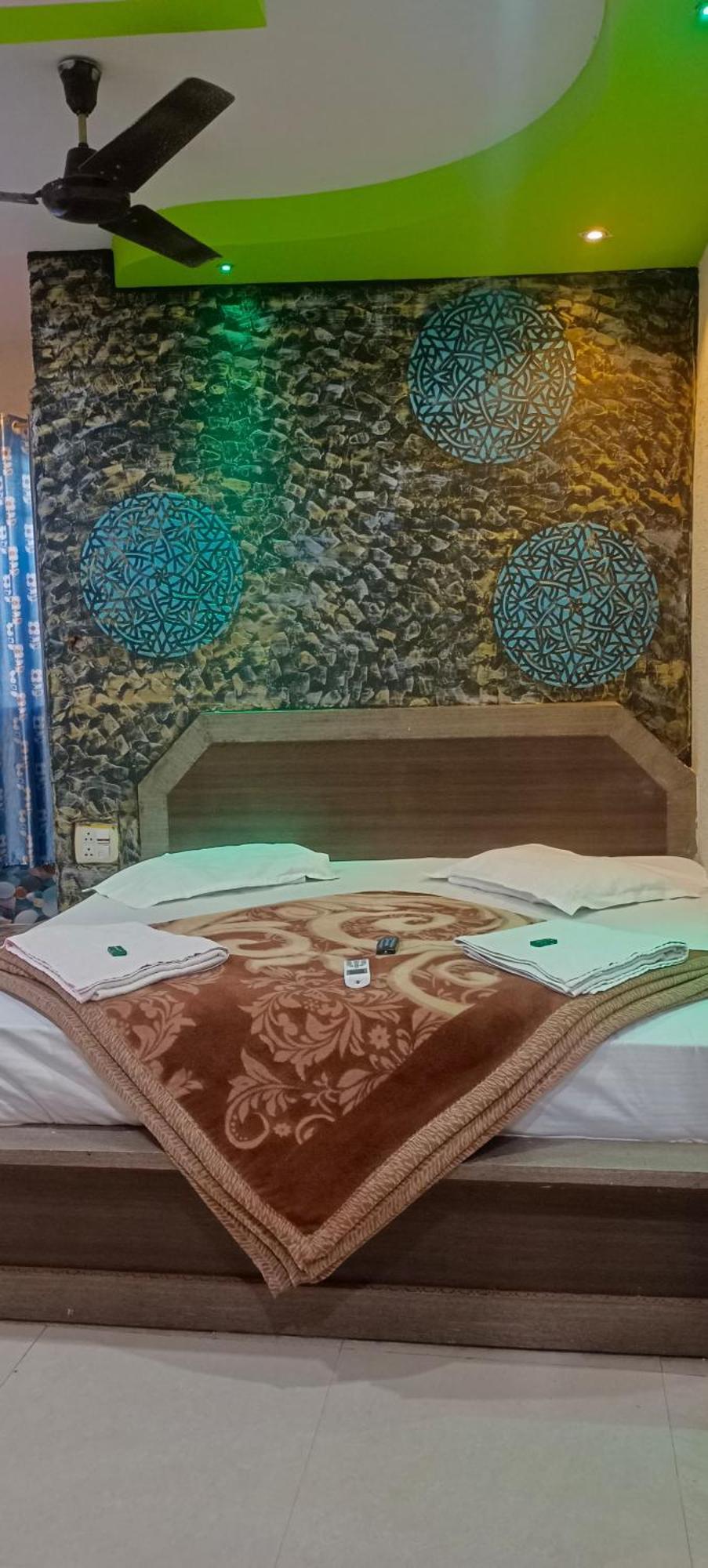 New Hotel Rajvihar Pachmarhi Ngoại thất bức ảnh